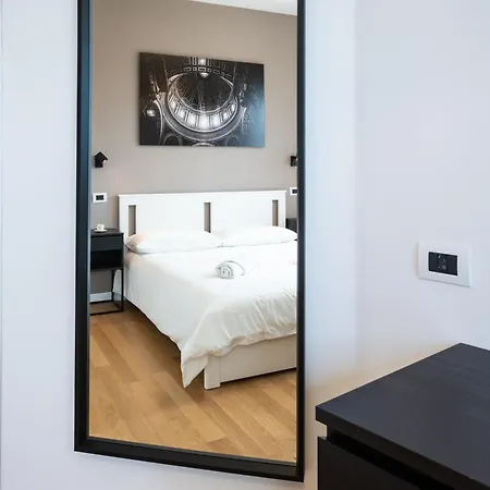 Sunny Monteverde Escapes Apartment
