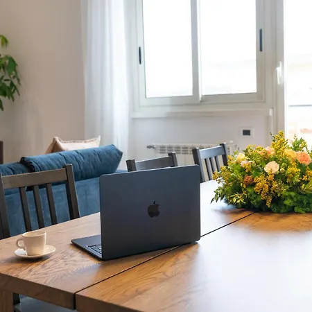 Sunny Monteverde Escapes * Róma